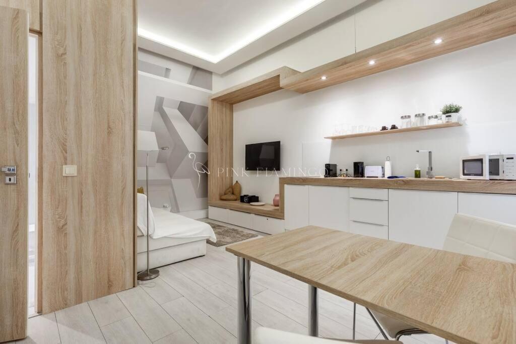 Apartamento Minimal Loft - Pink Flamingo